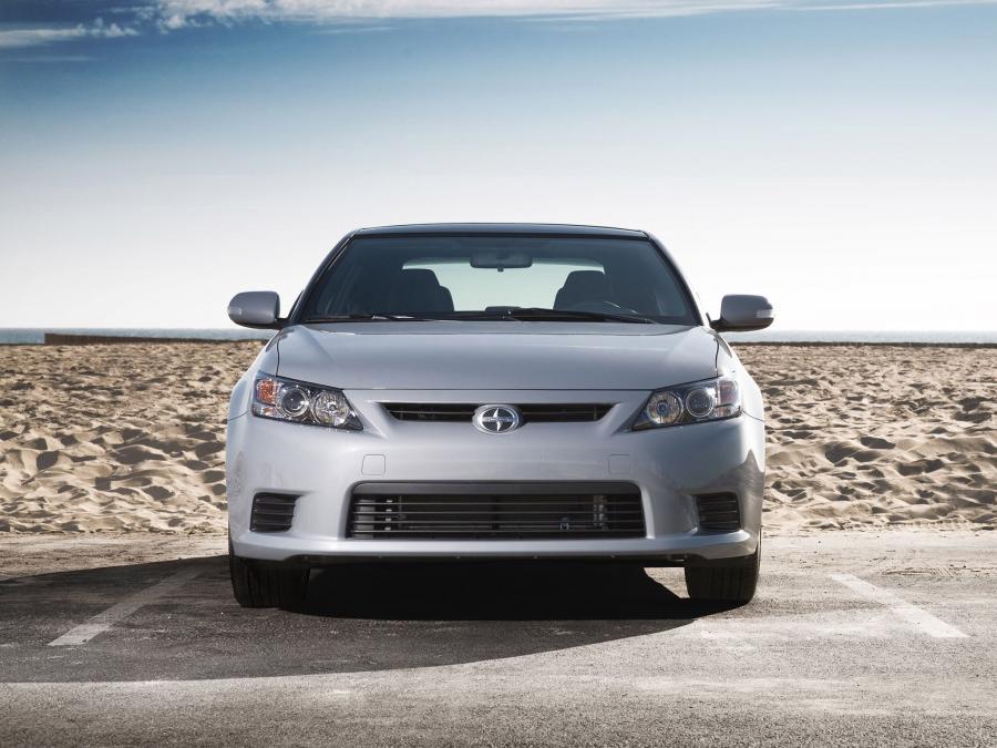  Scion tC 2010 года  (фото 7 из 29)